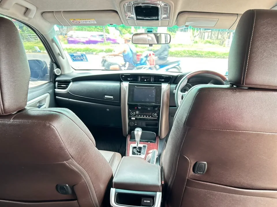 2019 Toyota Fortuner II 2