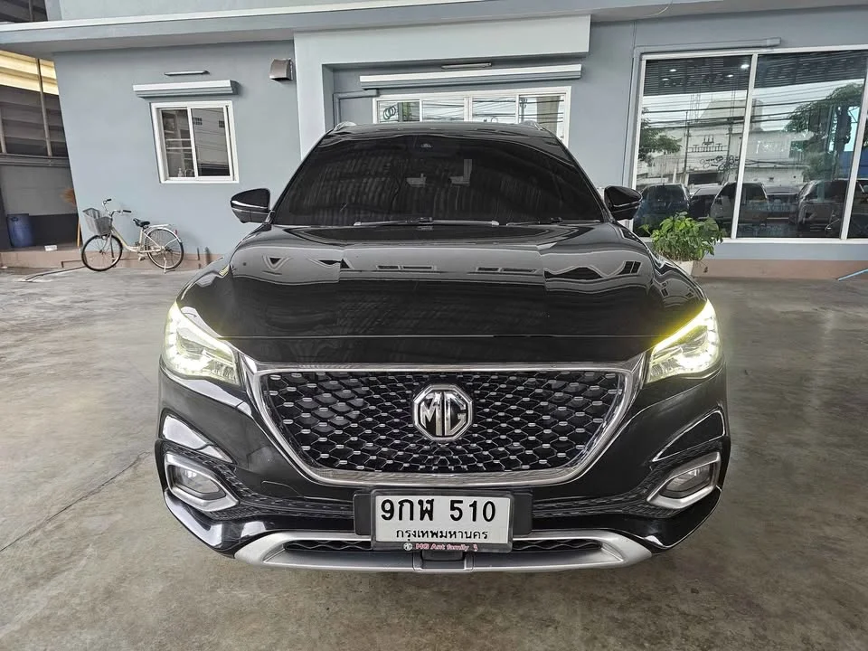 2020 MG HS 2