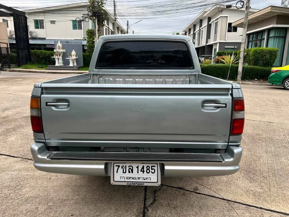 1999 Isuzu Faster Dragon Eyes III 2