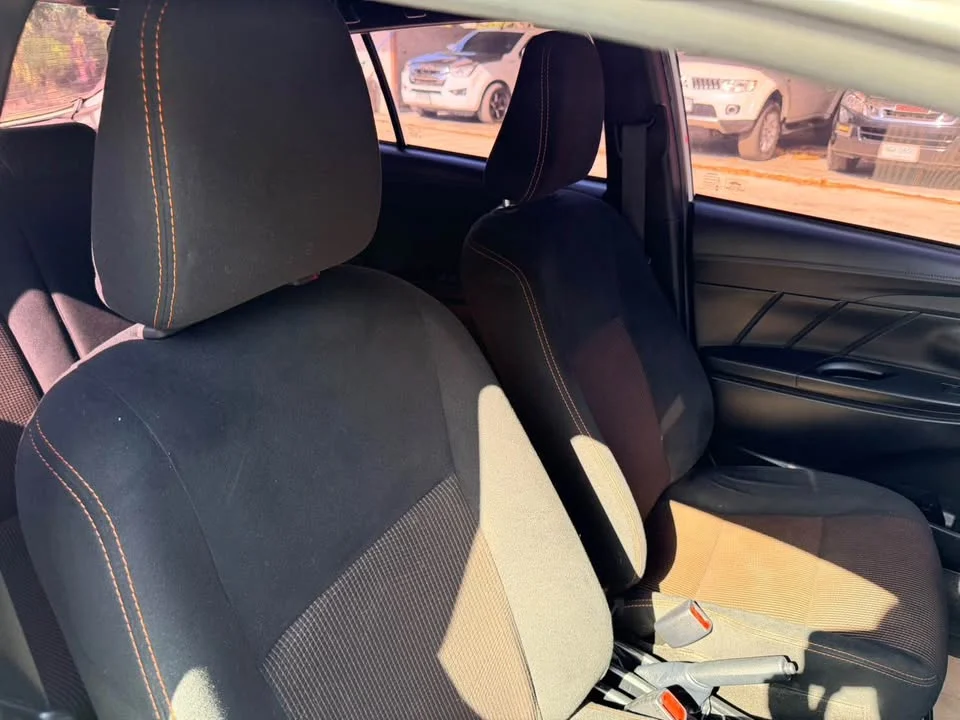 2015 Toyota Yaris III 3