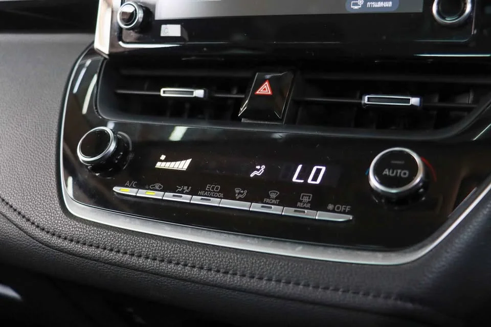2020 Toyota Corolla Altis XII (E210) 2