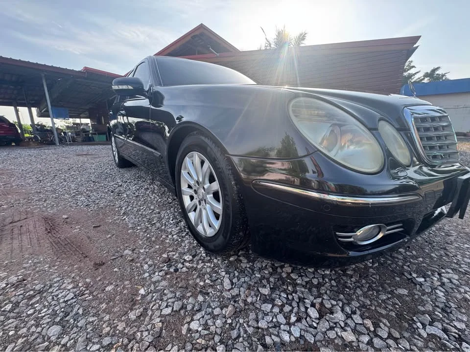2008 Benz E-Class W211 2