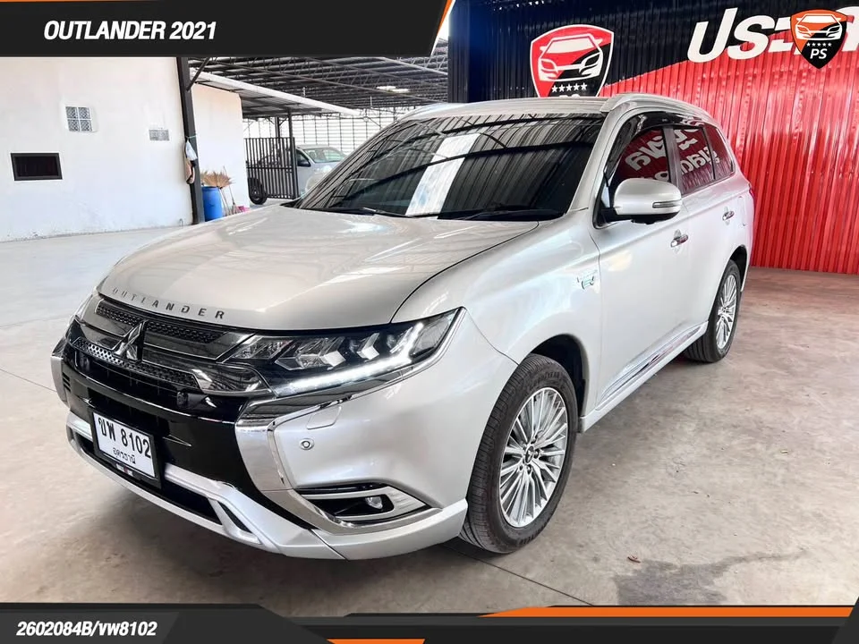 2021 Mitsubishi Outlander III 3