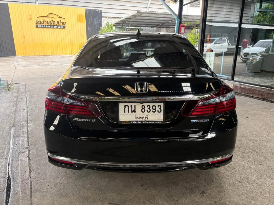 2017 Honda Accord IX 3