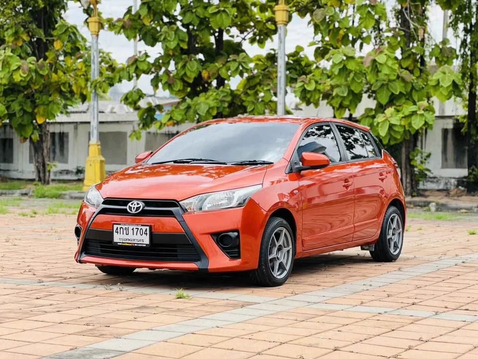 2015 Toyota Yaris III 3