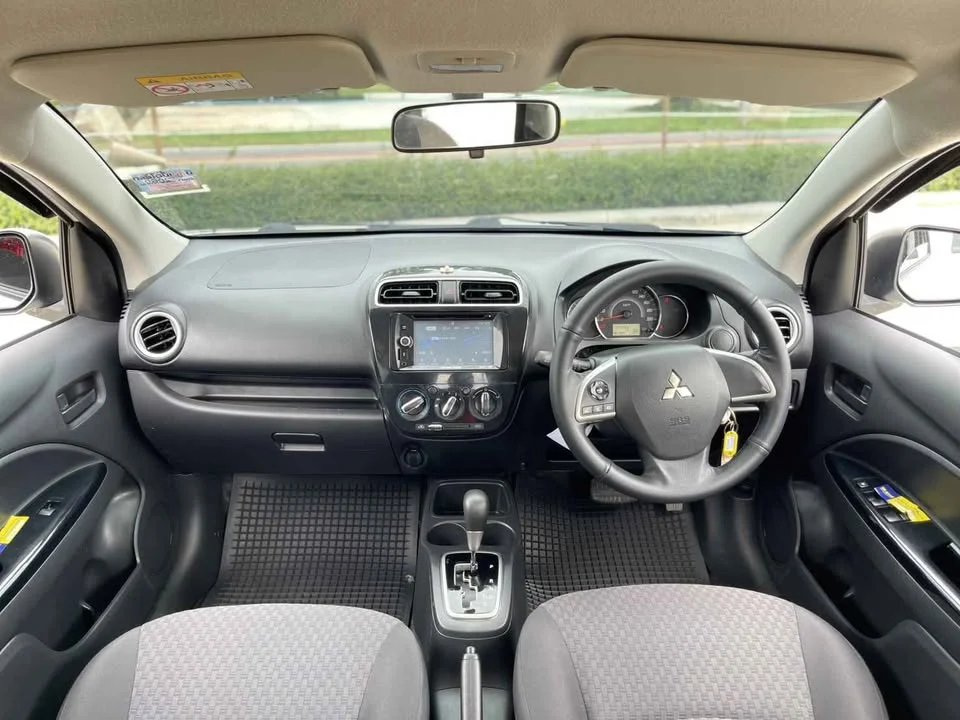 2018 Mitsubishi Mirage VI 3