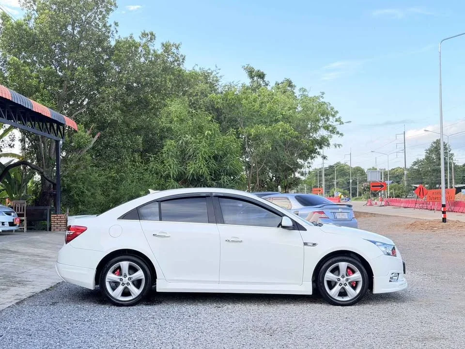 2011 Chevrolet Cruze I 2