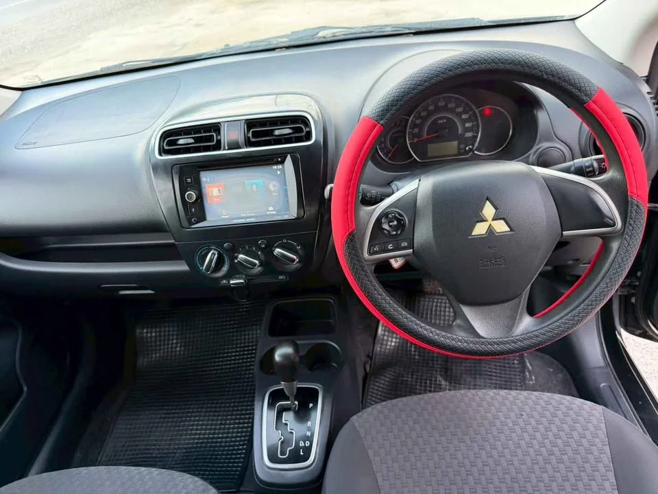 2017 Mitsubishi Mirage VI 2
