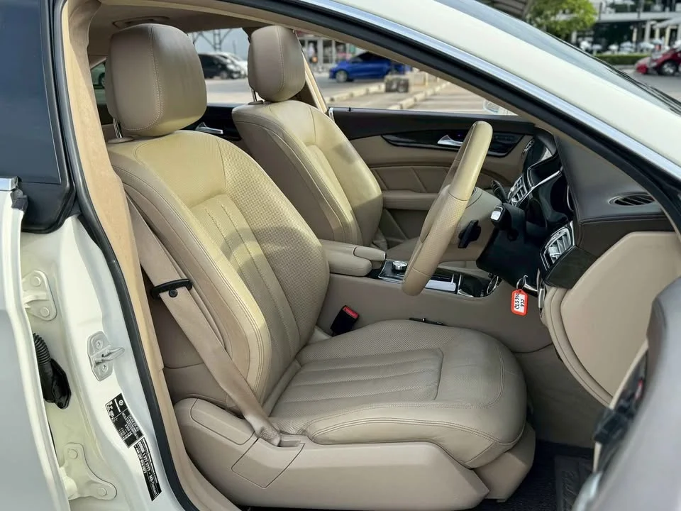 2012 Benz CLS-Class C218 2