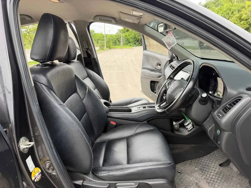 2017 Honda HR-V II 2