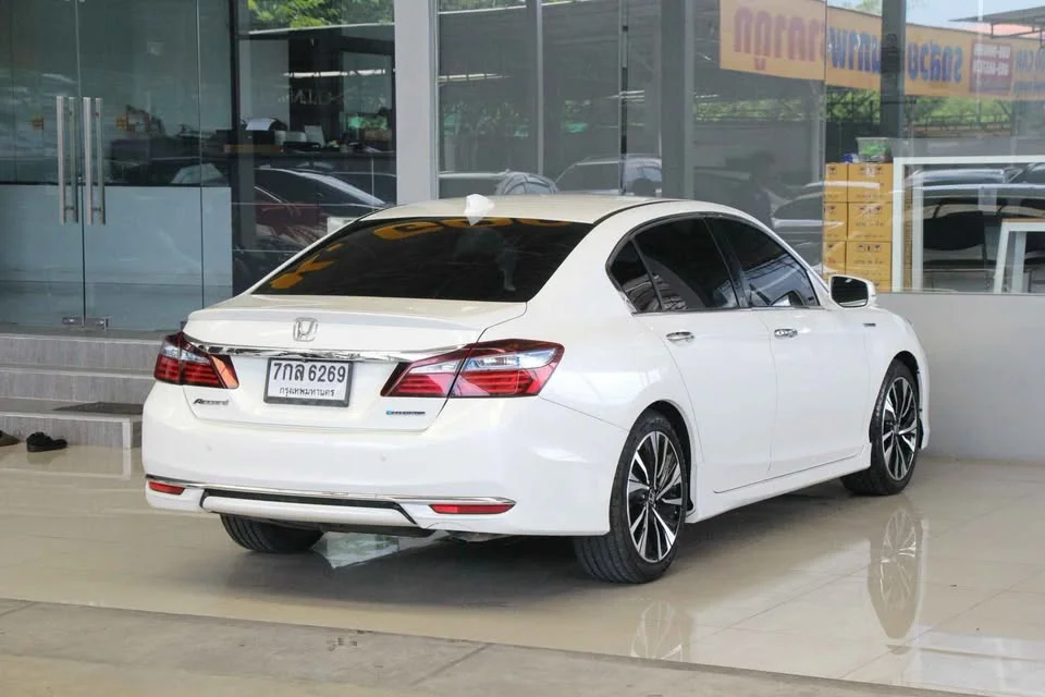 2018 Honda Accord IX 2