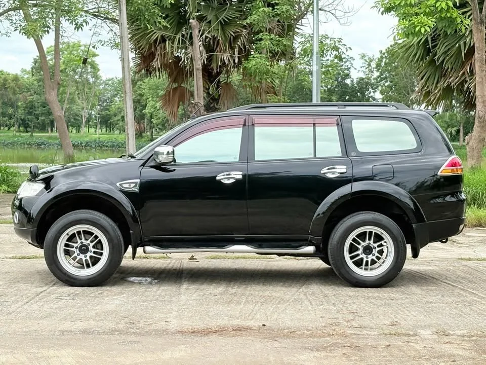 2010 Mitsubishi Pajero Sport II 3