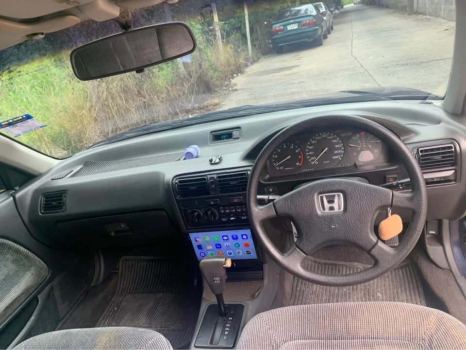 1992 Honda Accord IV 3