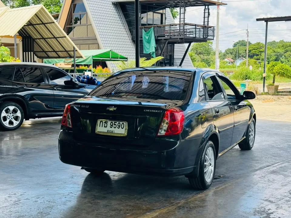 2005 Chevrolet Optra 2