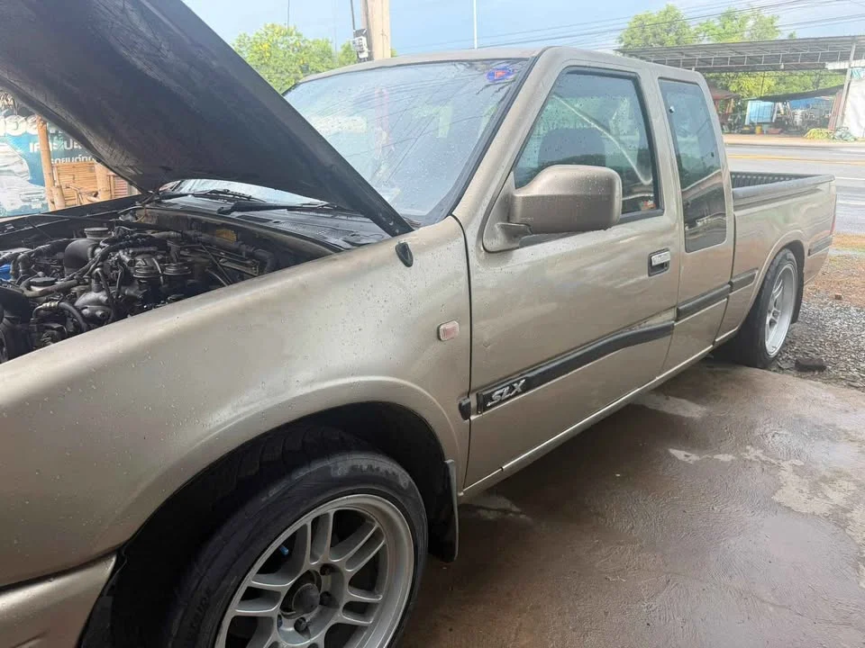 2001 Isuzu Faster Dragon Eyes III 3