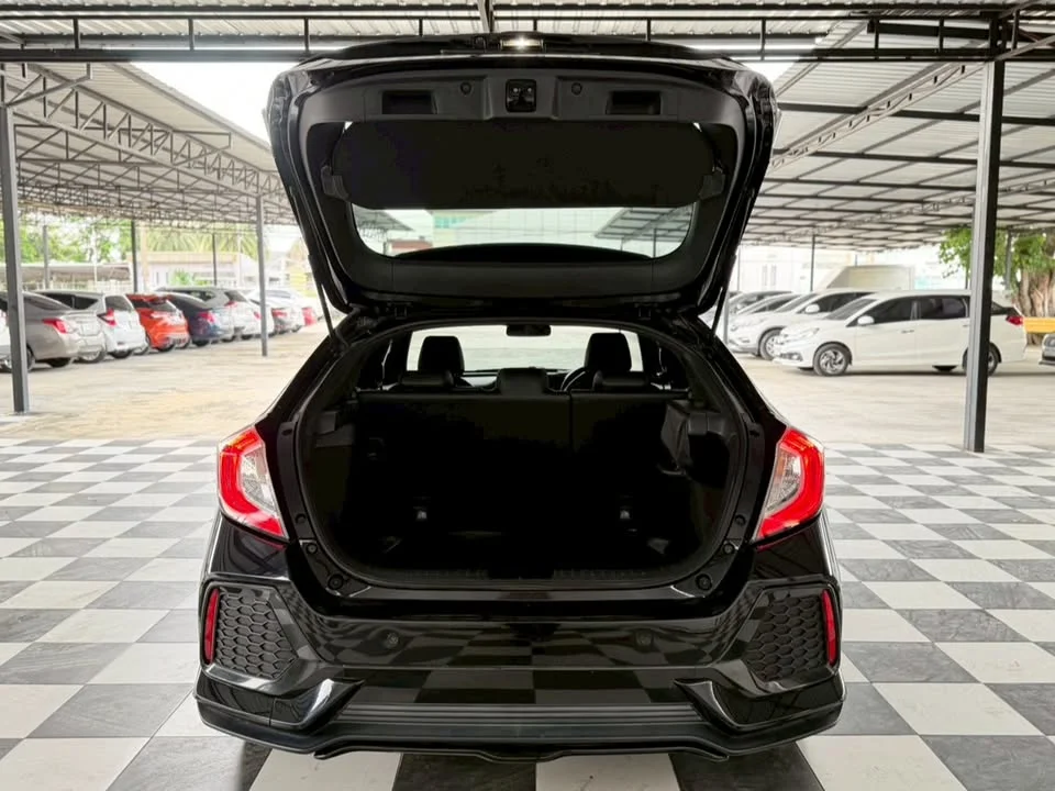 2018 Honda Civic X 2