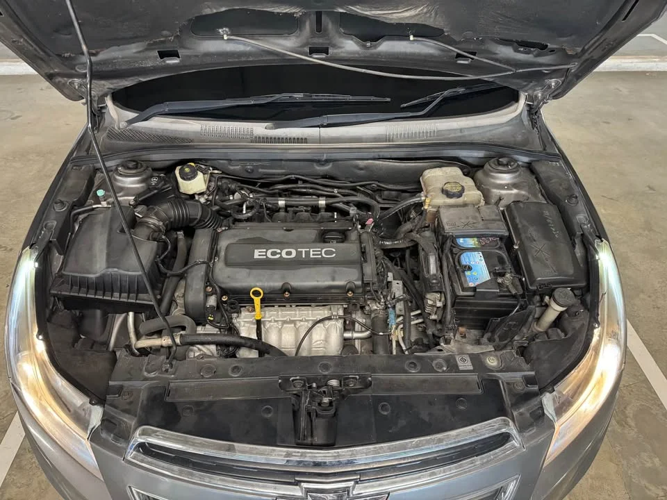 2011 Chevrolet Cruze I 2