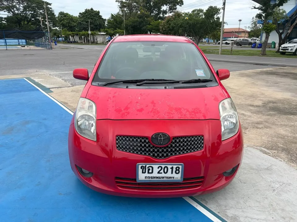 2008 Toyota Yaris II 2