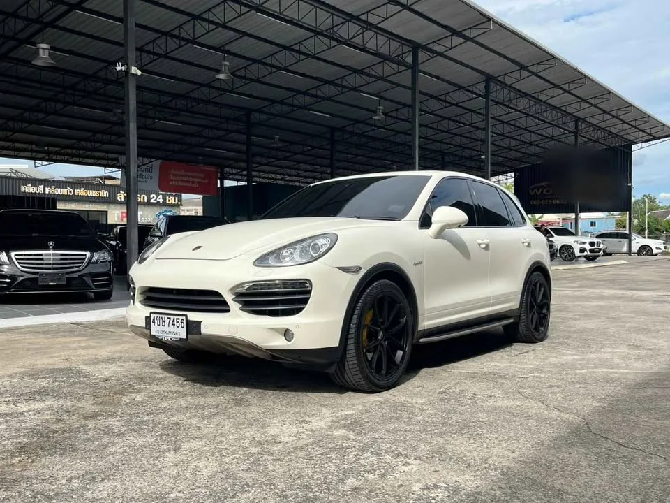 2011 Porsche Cayenne II 2