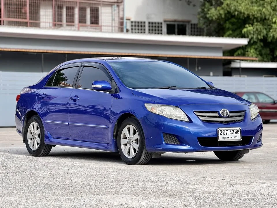 2010 Toyota Corolla Altis X (E140) 2