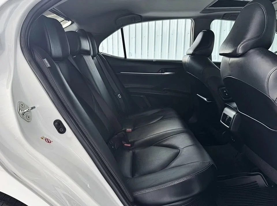 2021 Toyota Camry VIII (XV70) 3