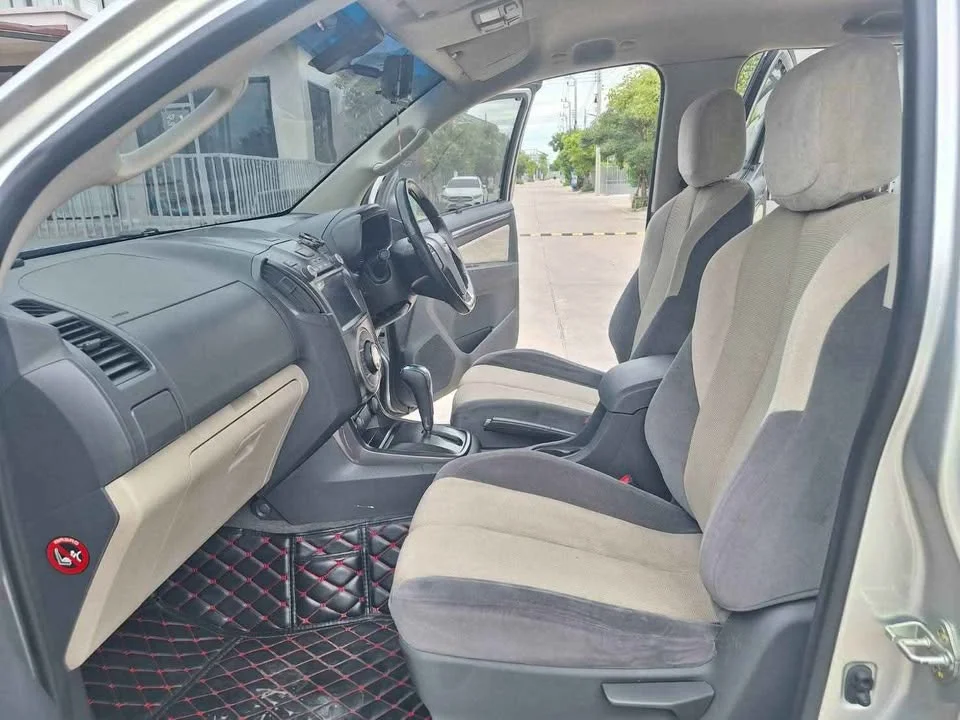 2013 Chevrolet Colorado II 3