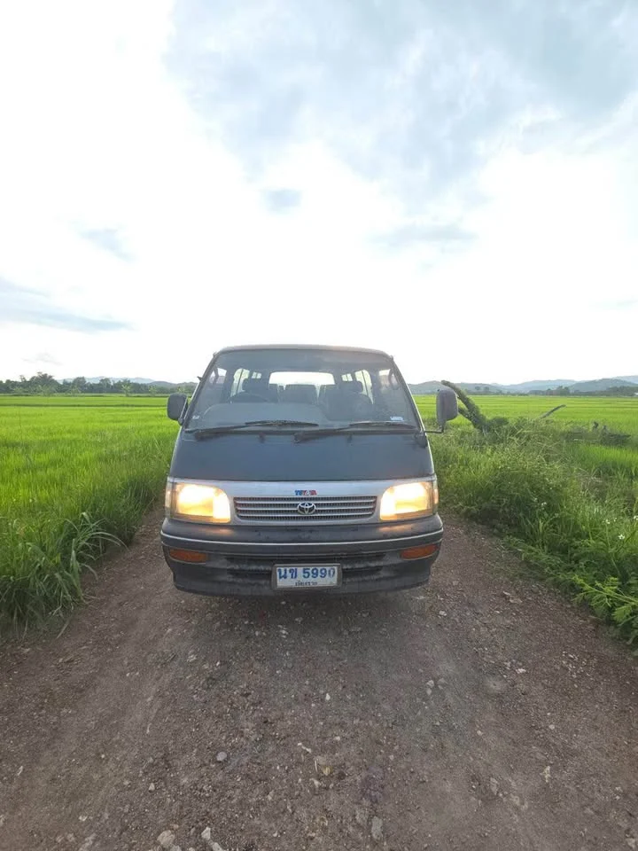 2027 Toyota Commuter IV (H100) 2