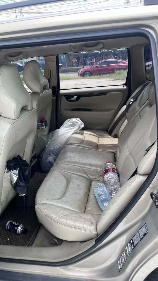 2002 Volvo V70 II 2
