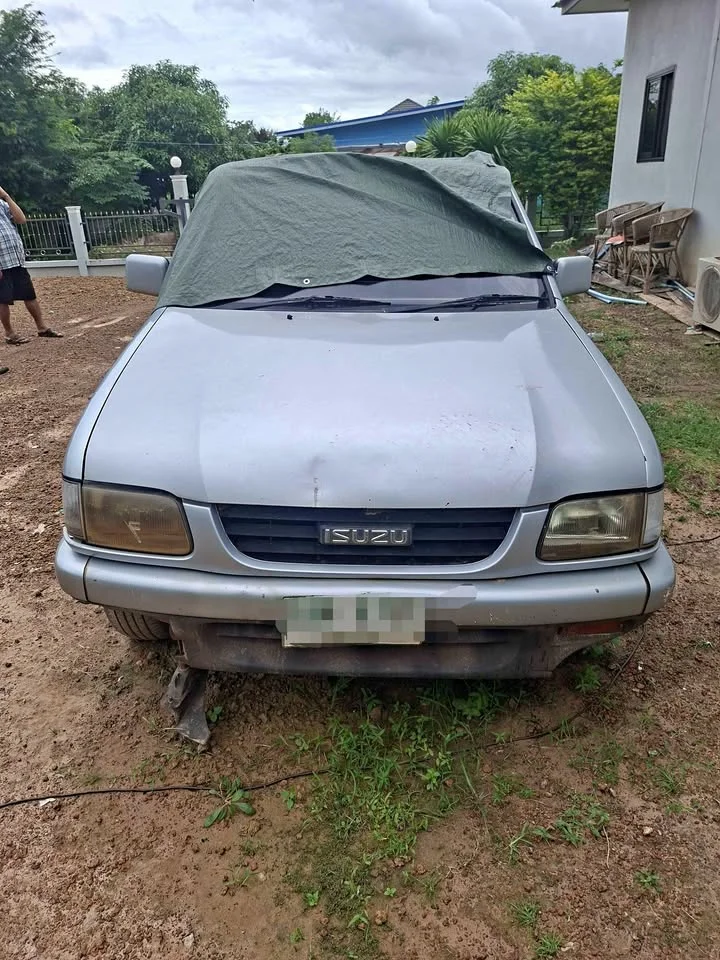 Isuzu Faster Dragon Eyes III 2