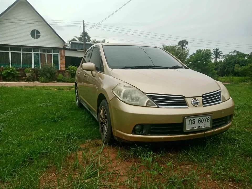 2008 Nissan Tiida I (C11) 3