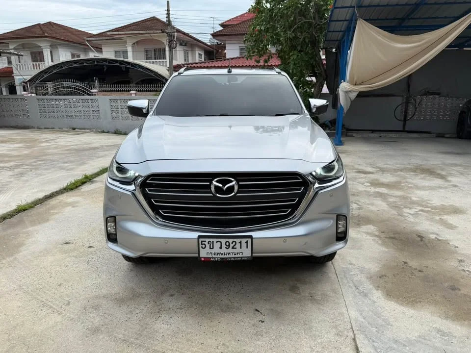 2020 Mazda BT-Series III 2