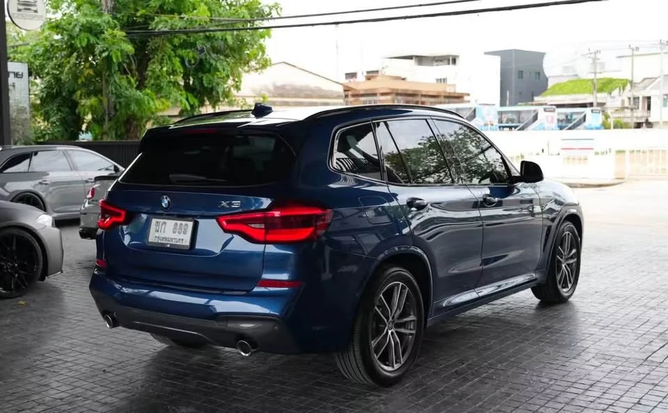 2018 BMW X3 G01, G08 3