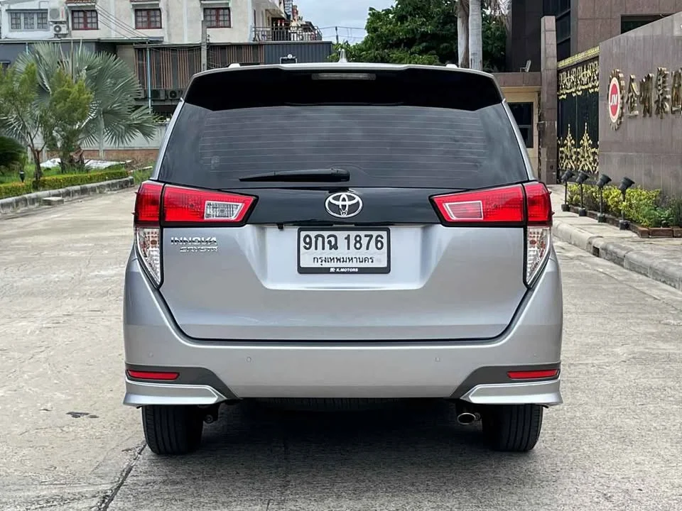 2021 Toyota Innova II 2