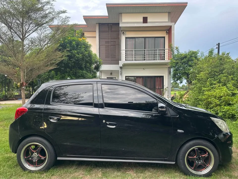 2018 Mitsubishi Mirage VI 2