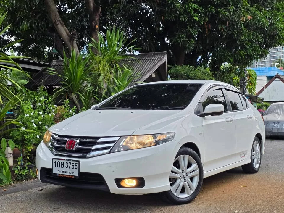 2013 Honda City V 3