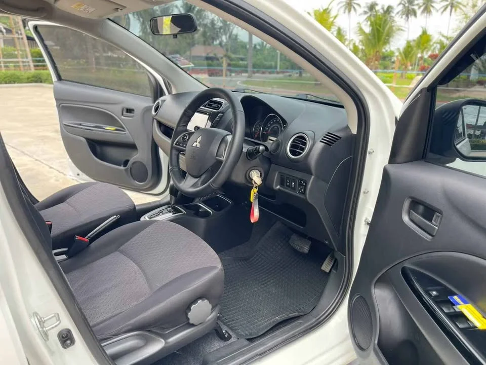 2018 Mitsubishi Mirage VI 3