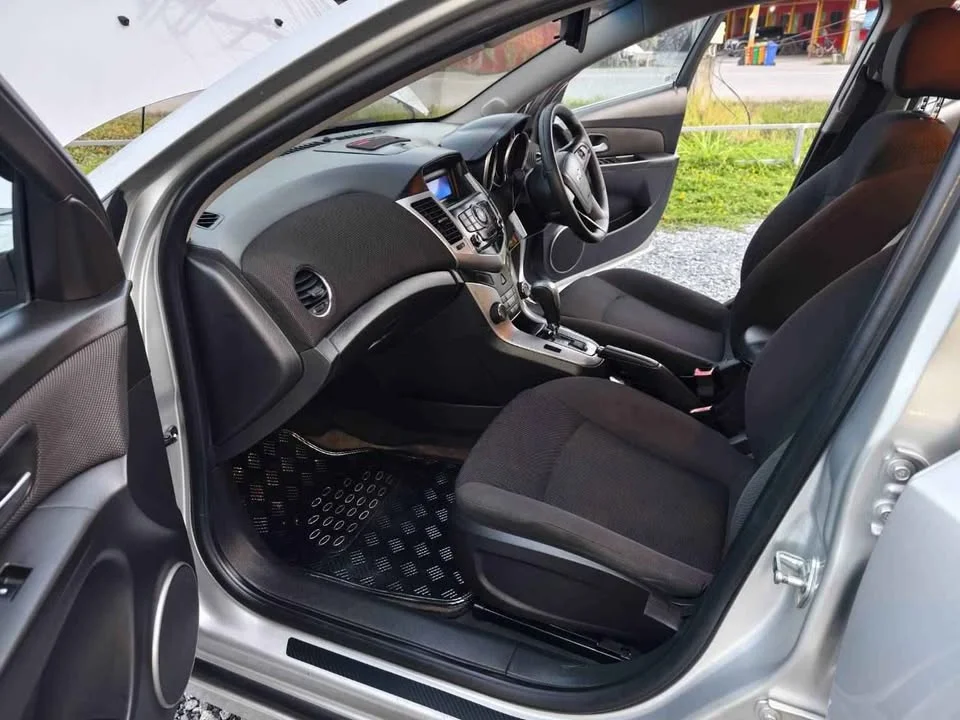 2012 Chevrolet Cruze I 2
