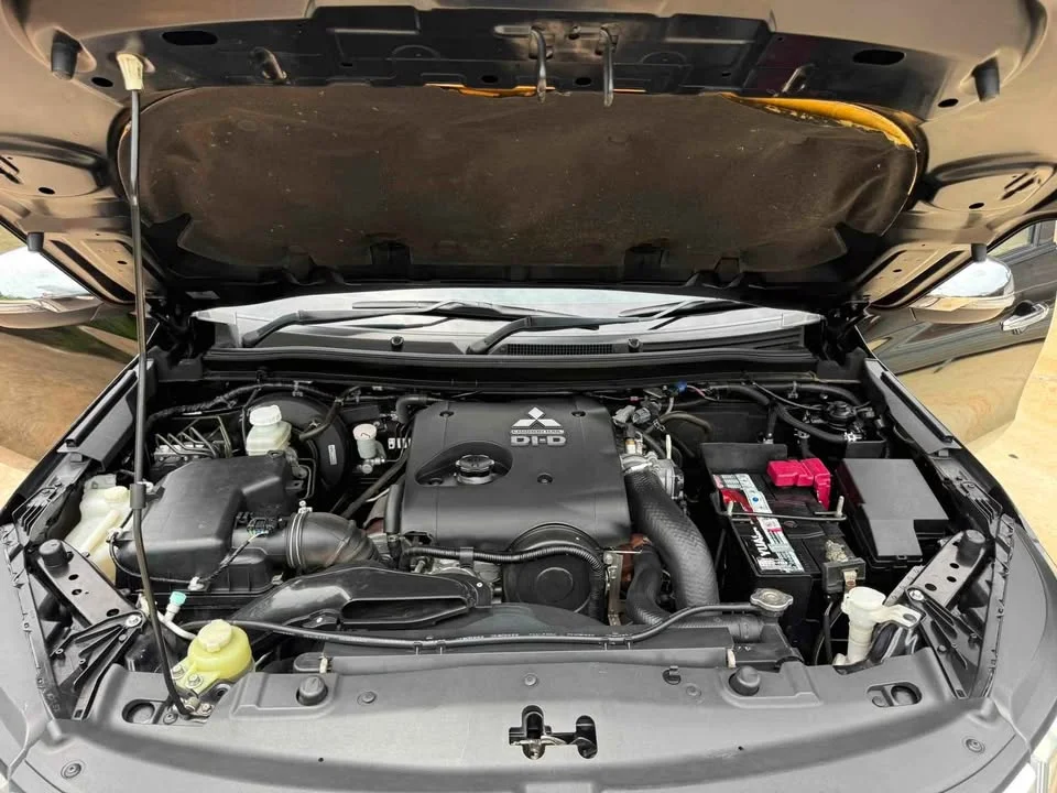 2022 Mitsubishi Triton V 2