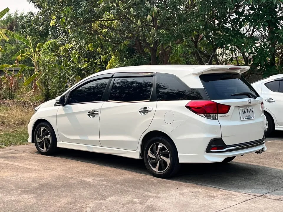 2019 Honda Mobilio II 3