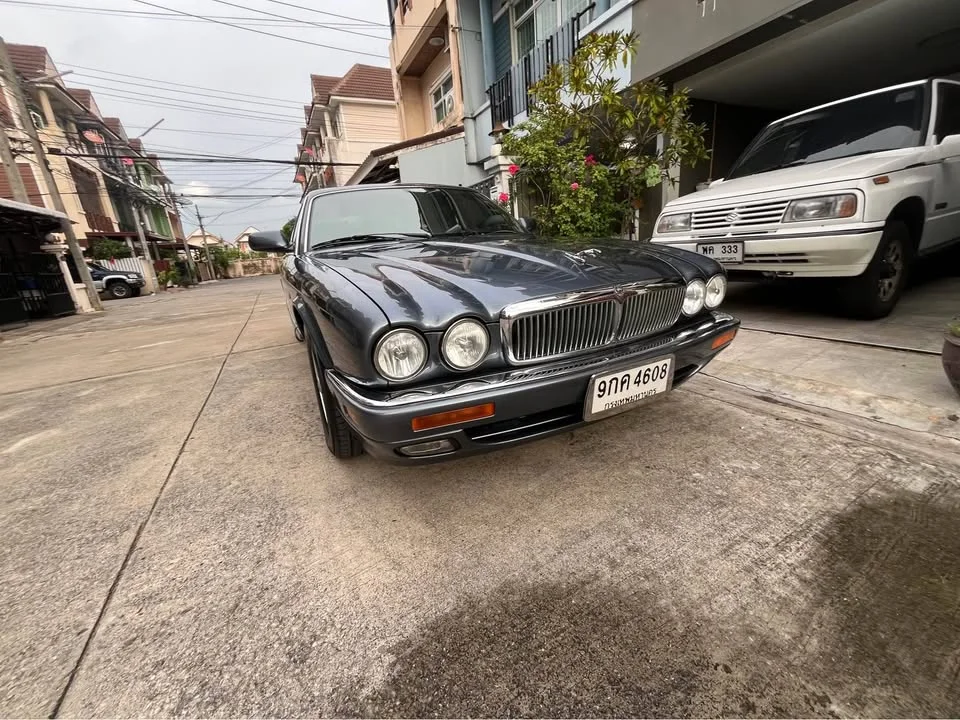 1997 Jaguar XJ X300, X308 3