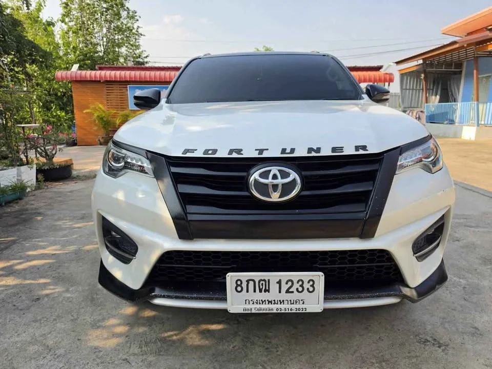 2019 Toyota Fortuner II 3