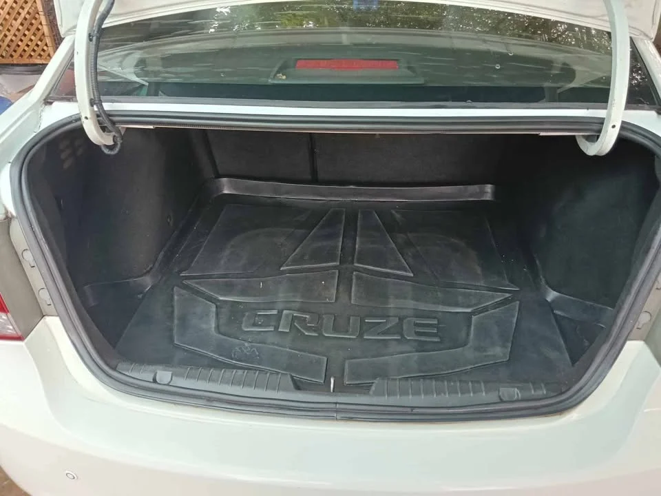 2011 Chevrolet Cruze I 2