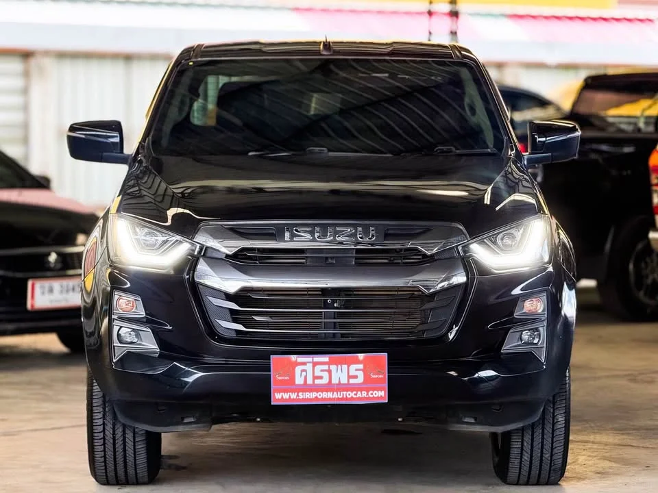 2023 Isuzu D-Max III (RG) 3