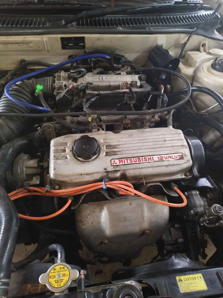 1990 Mitsubishi Lancer VI 2