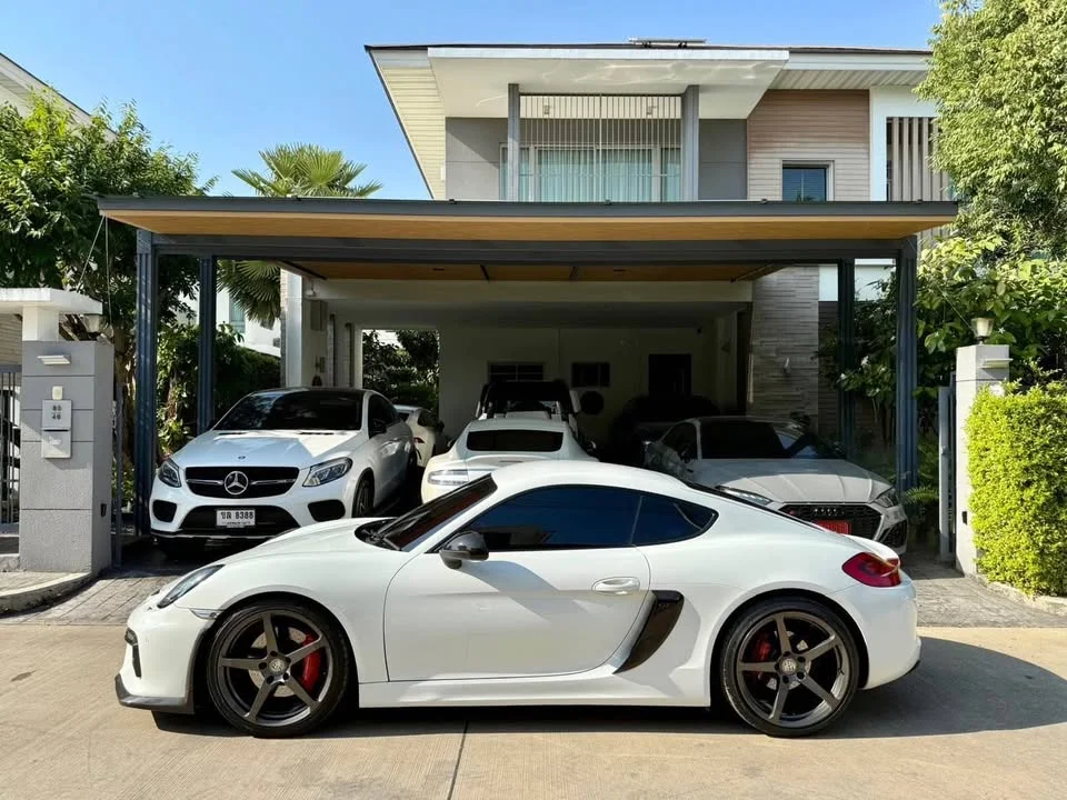 2014 Porsche Boxster and Cayman III 2