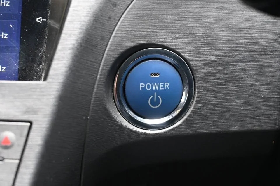 2013 Toyota Prius III 3
