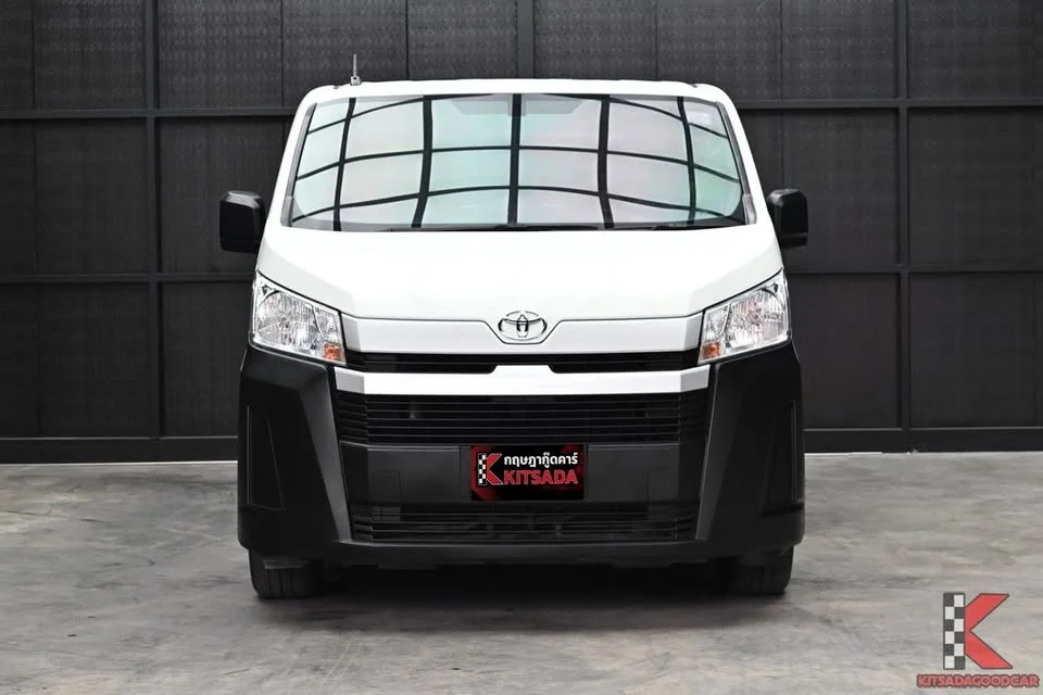 2022 Toyota HiAce VI (H300) 3