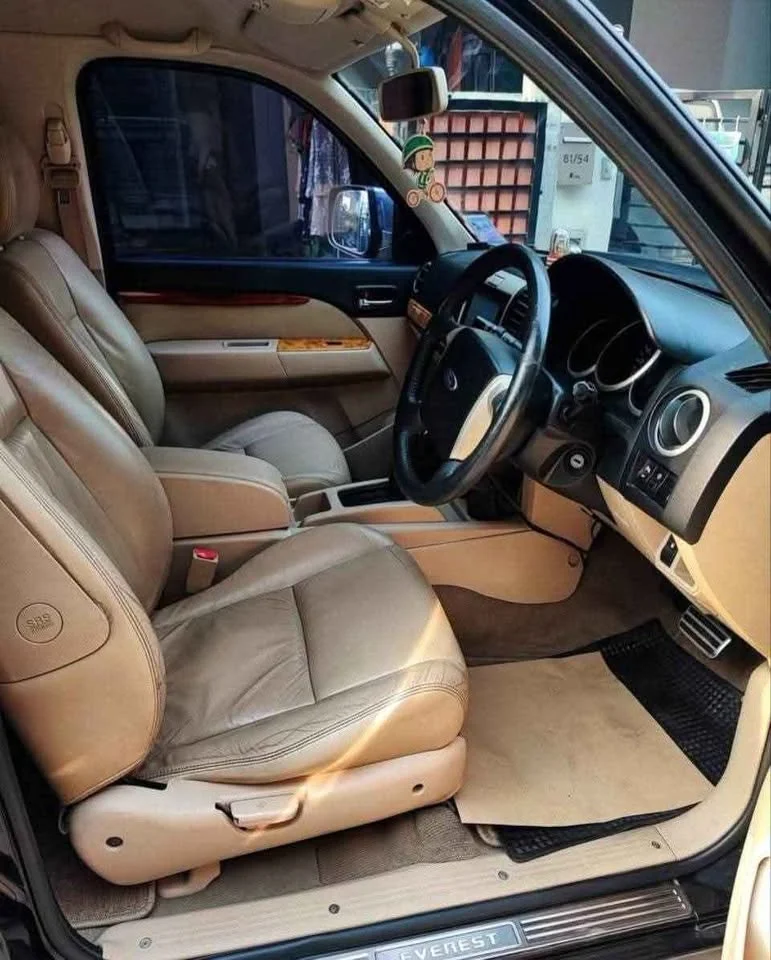 2009 Ford Everest I 2