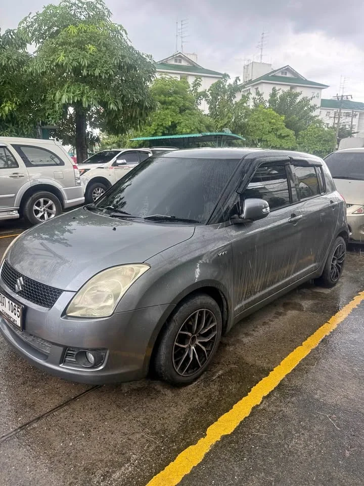 2011 Suzuki Swift I 3