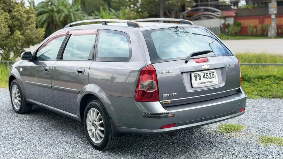 2006 Chevrolet Optra 3
